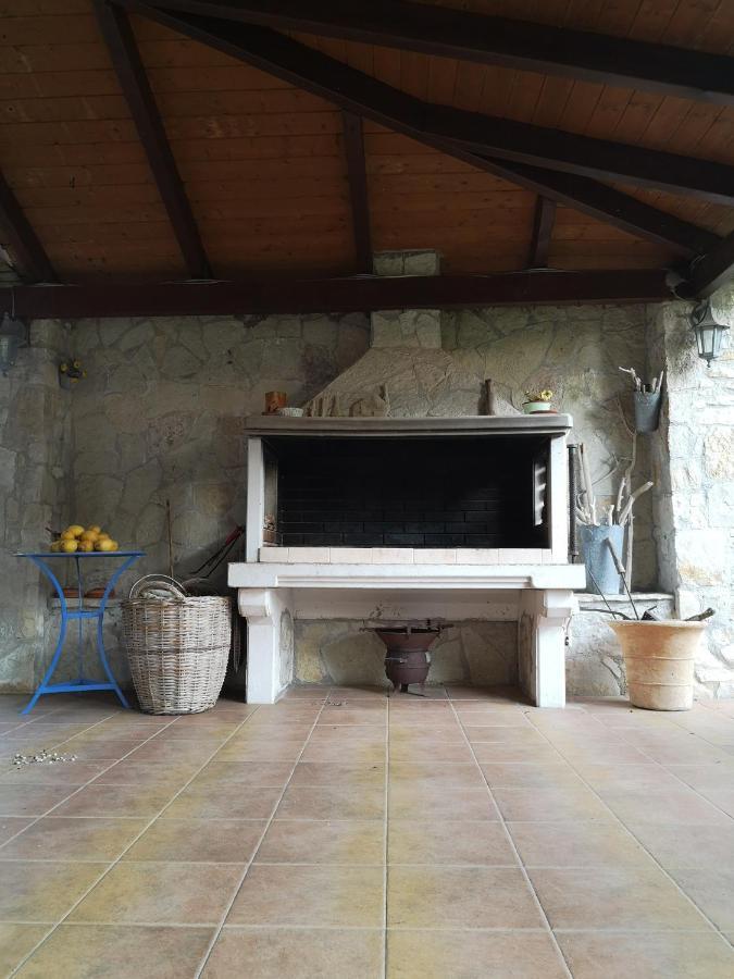 Villa Lena Entire Cottage Kalamaki  Εξωτερικό φωτογραφία