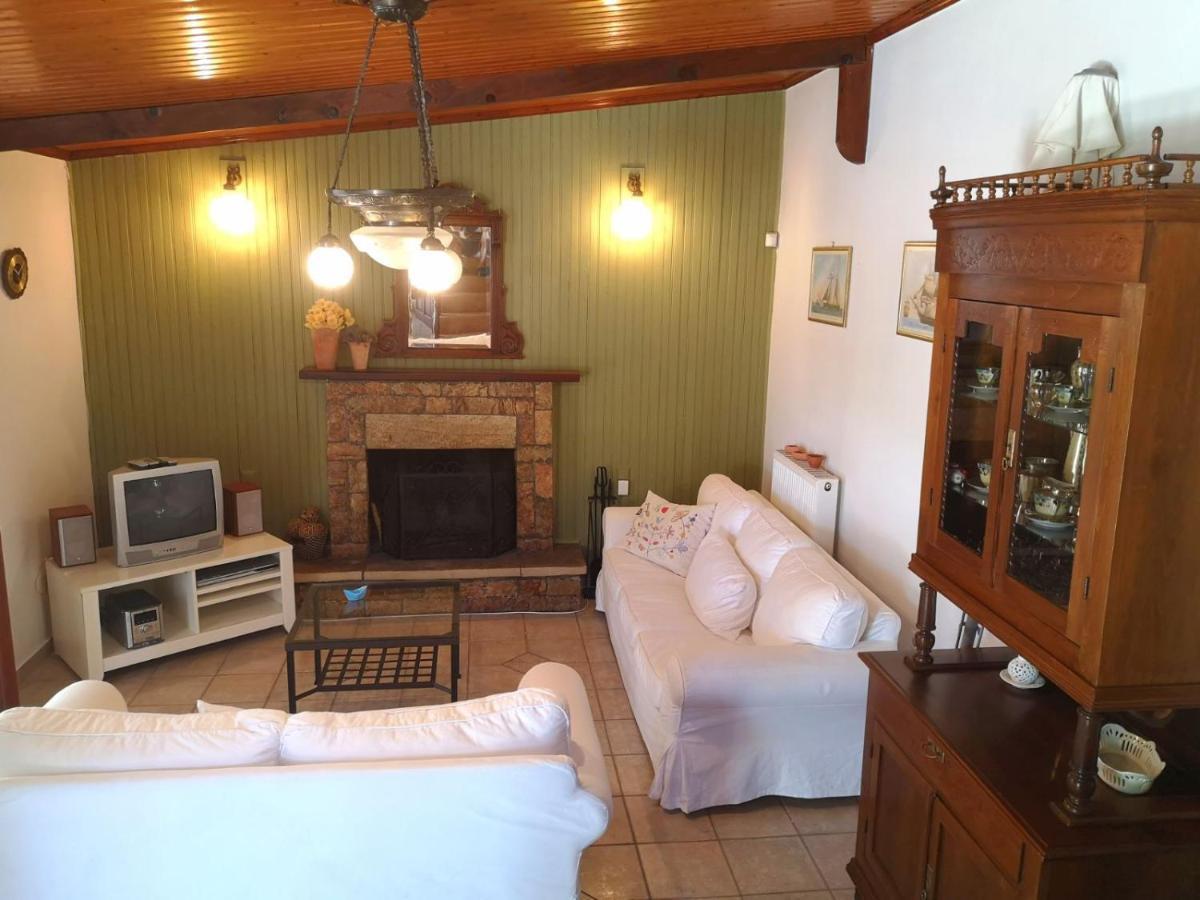 Villa Lena Entire Cottage Kalamaki  Εξωτερικό φωτογραφία